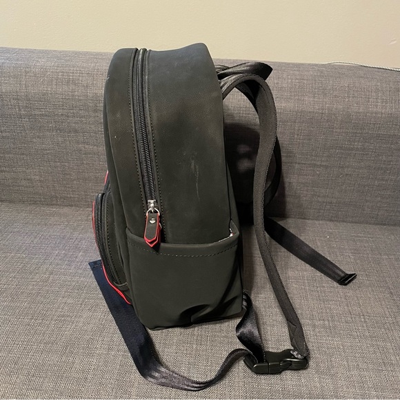 NWOT Petunia Pickle Bottom District Backpack in Disney's Signature Minnie Mouse - Picture 5 of 11